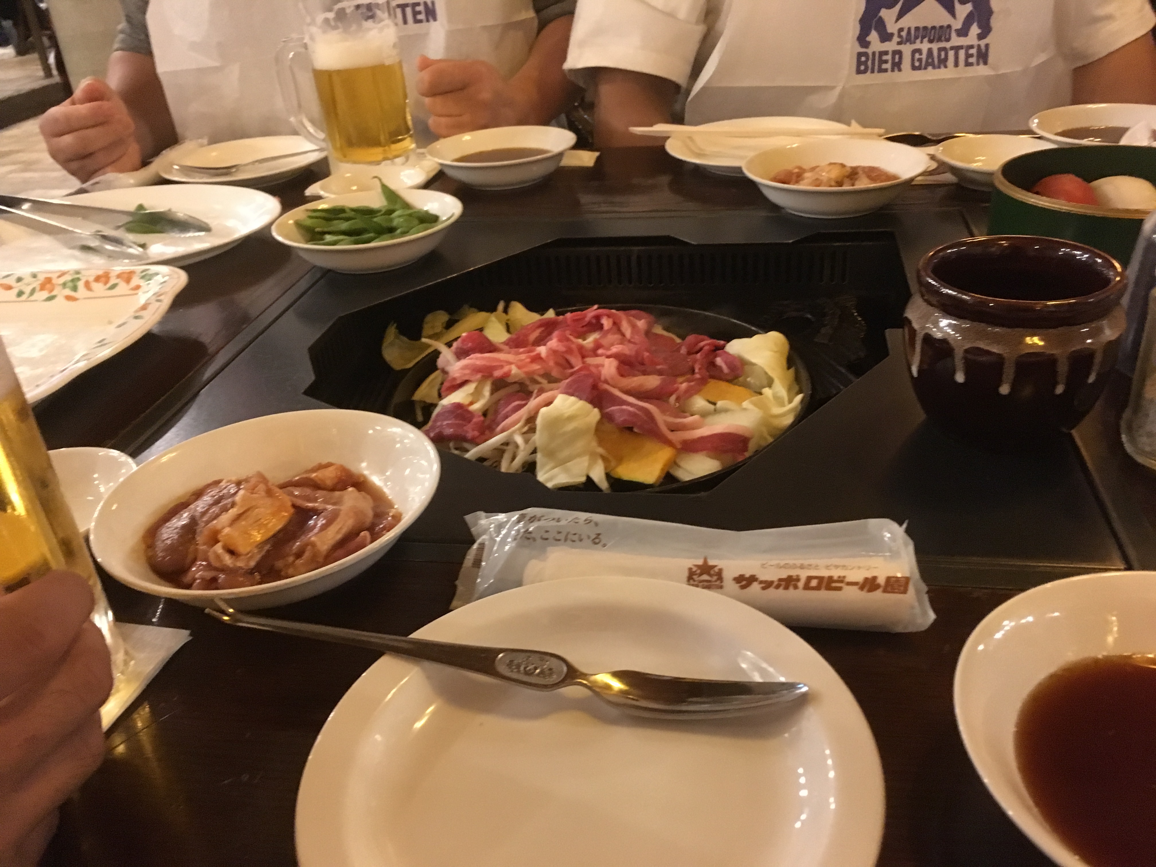 富良野 ファーム富田 アクセス,札幌 サッポロビール園 ジンギスカンホール,小樽 出抜小路 店舗